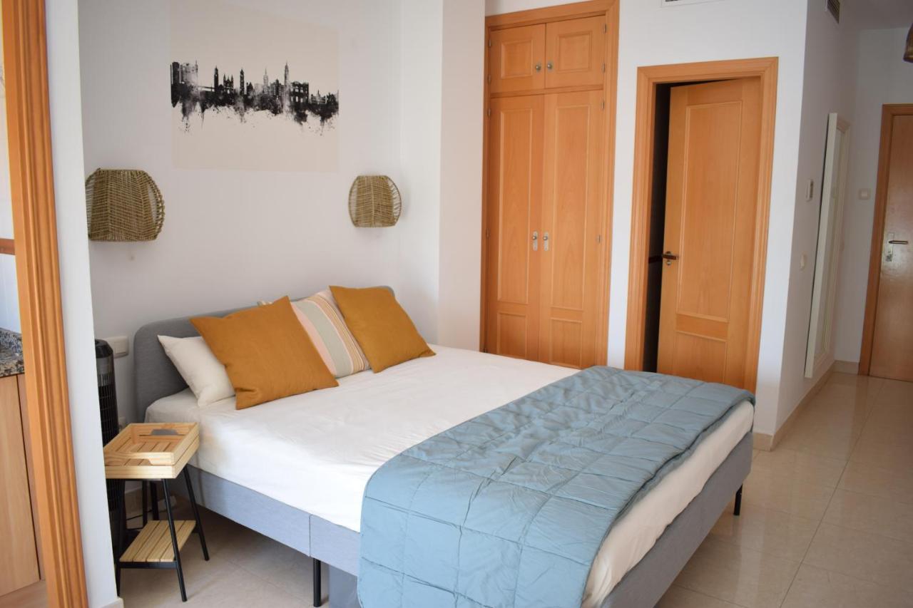 Studio Beach & Golf Torre de Benagalbon Eksteriør billede